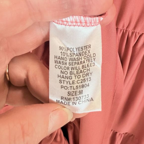 Umgee Mauve Short Sleeve Tier Skirt Stretch Pullover V-Neck Dress Women's Medium - Picture 6 of 6